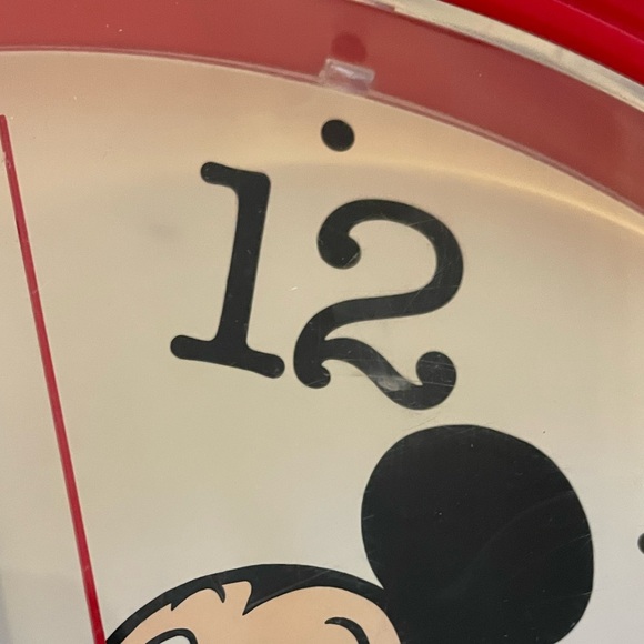 Vintage Mickey Mouse Lorus Quartz Wall Clock Japan The Walt Disney Company Works - Picture 10 of 10